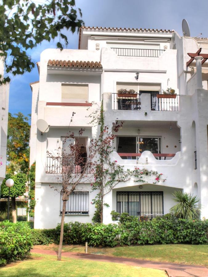 Sun Beach Apartment Estepona Exterior photo